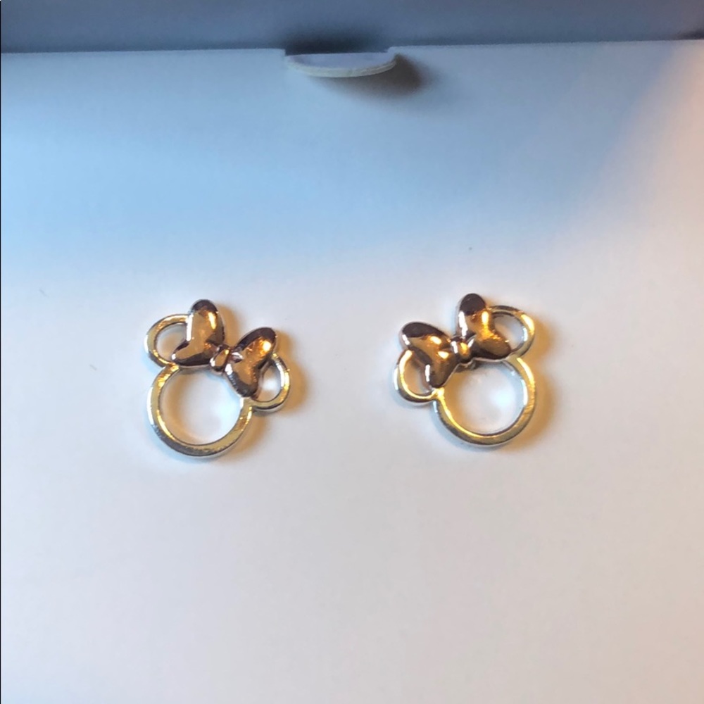 Disney sterling silver Minnie earrings